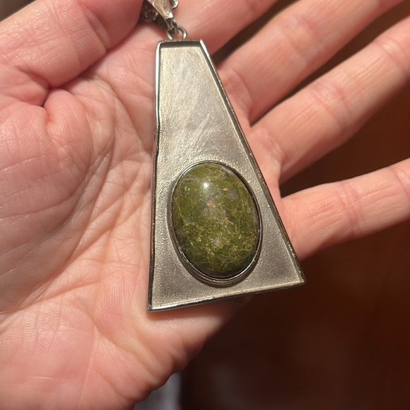 Like New Jaguar Necklace In Unakite - Picture 3 of 5